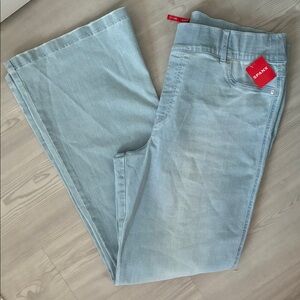 NWT Spanx Size 2X Tall High-Waisted Flare Jeans - Retro Light Wash